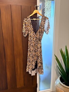 Soaked in Luxury Floral Wrap Dress Black Orange High-Low Ruffle Short Sleeve M